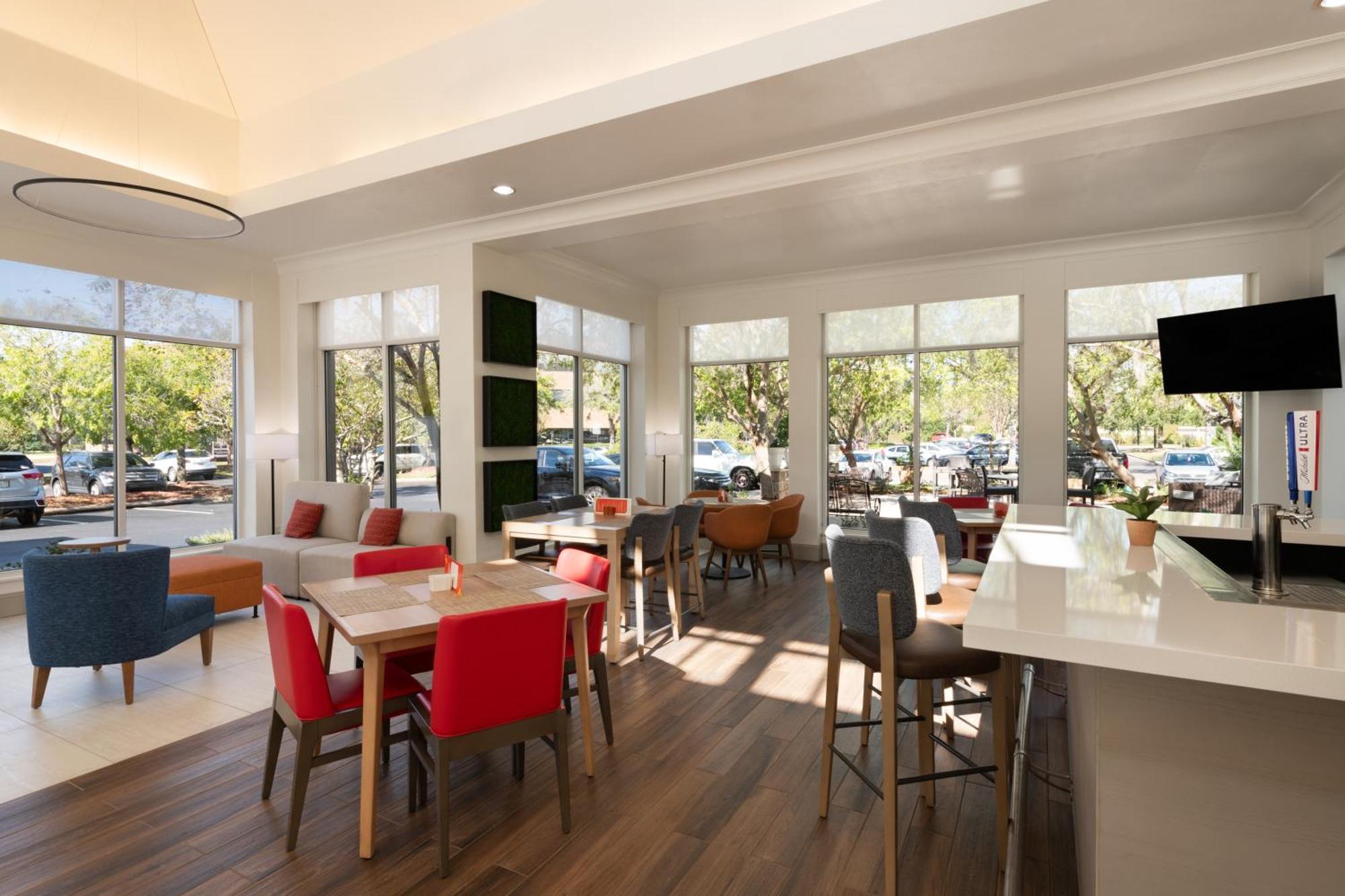 Hilton Garden Inn Tallahassee Zewnętrze zdjęcie